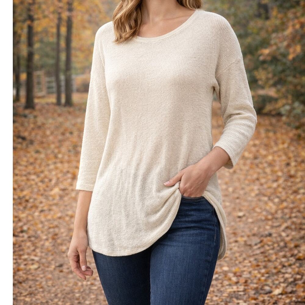 Lands' Endwomen's white knit top size MP 3/4 sleeves sweater tunic sweater top